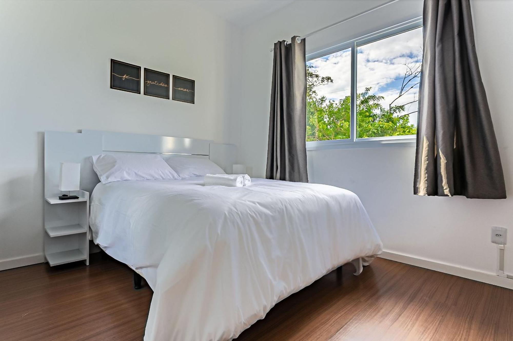 Apartamento Apto Com E Sacada Vista Mar Ingleses Len203 *